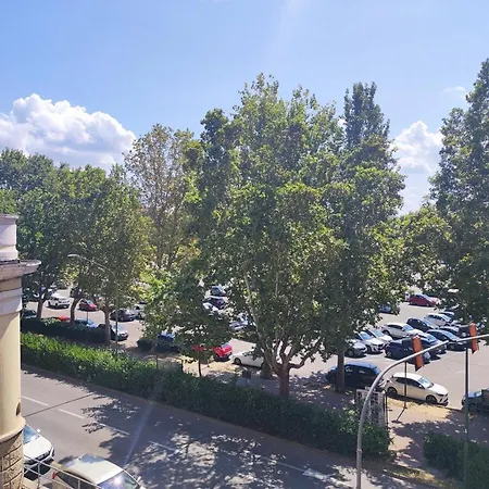 דירה Center, Between Piazza Alfieri And Piazza Palio